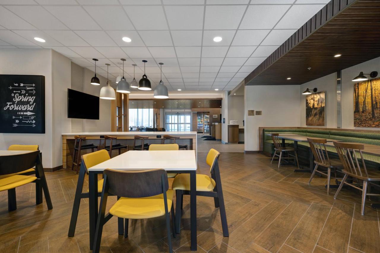 Fairfield By Marriott Inn & Suites Denver Airport At Gateway Park Exteriör bild